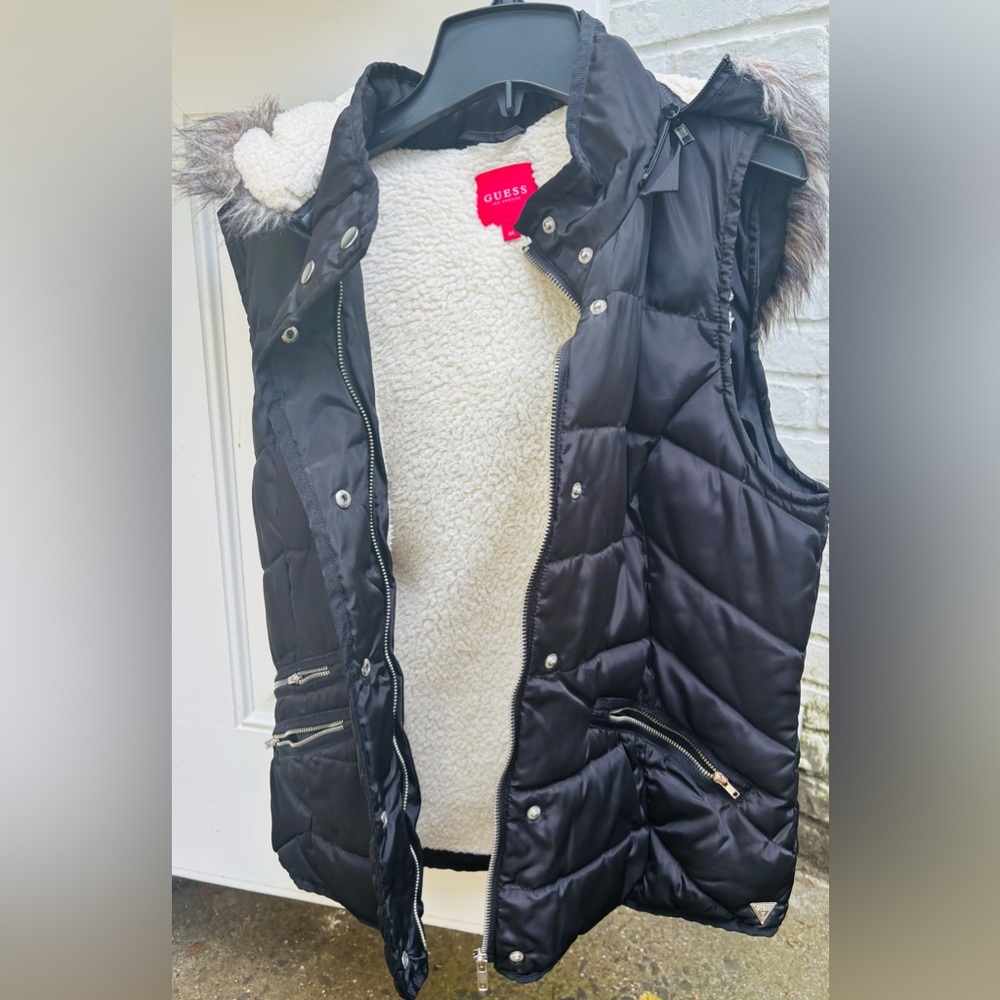 GUESS Black Quilted Vest with Faux Fur